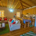 Havuzu Korunakli Jakuzili Villa Kinali (Aegean)