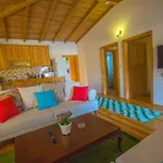 Villa Havuzu Korunakli Jakuzili Kinali (Aegean)